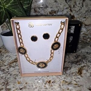 Daisy Fuentes set